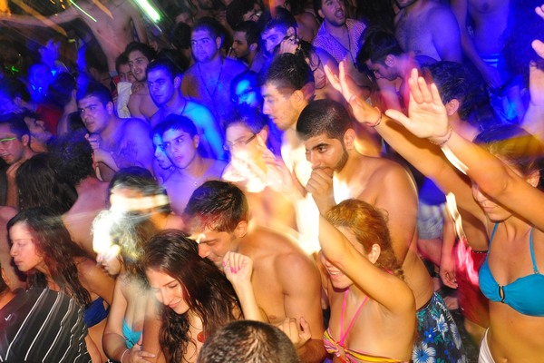 Foam Party Wet Night 2 - Part 1